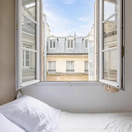 Veeve - Earthy Serenity * Parigi